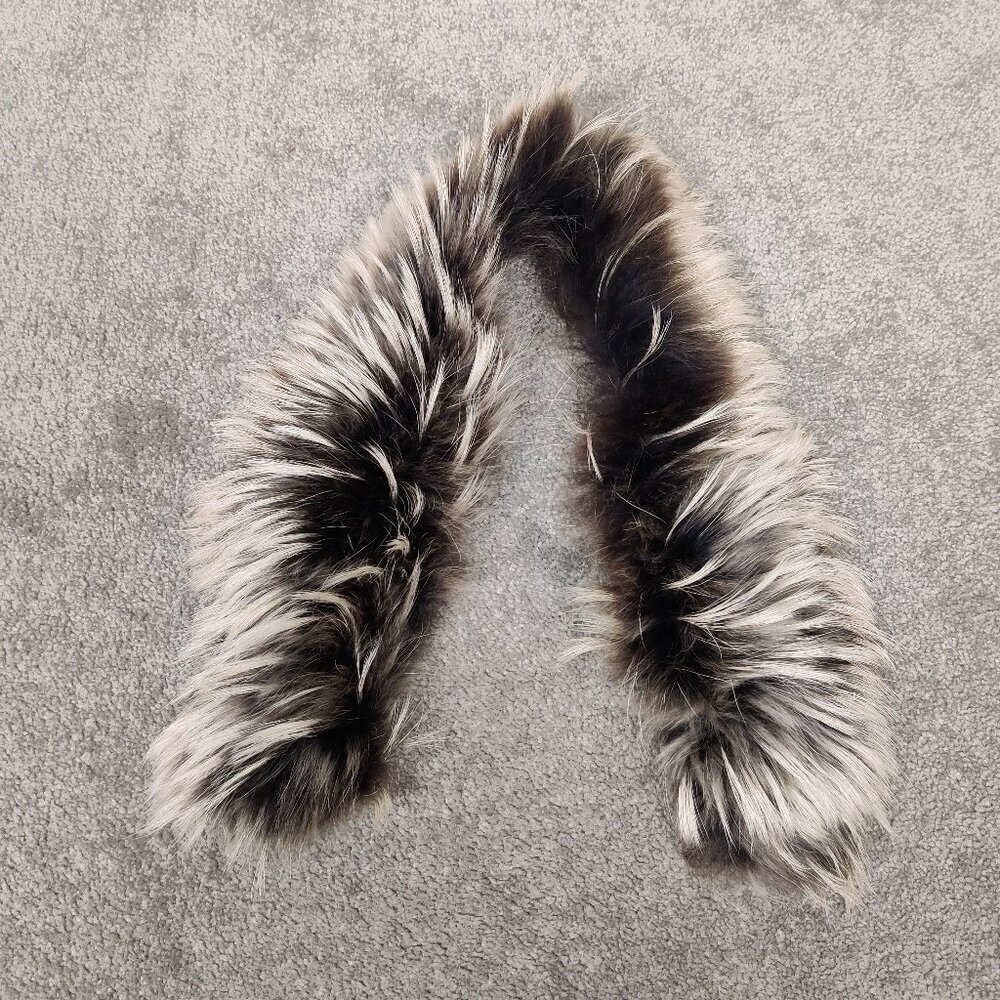 Sagafurs Women's Removable Fur Collar In Cream Brown Winter Luxurious Chic Warm